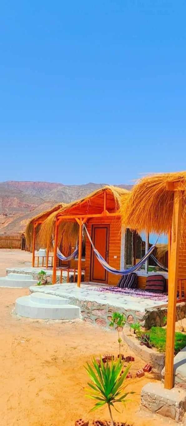 Full Moon Camp Sinai Hotell Nuweiba` Exteriör bild